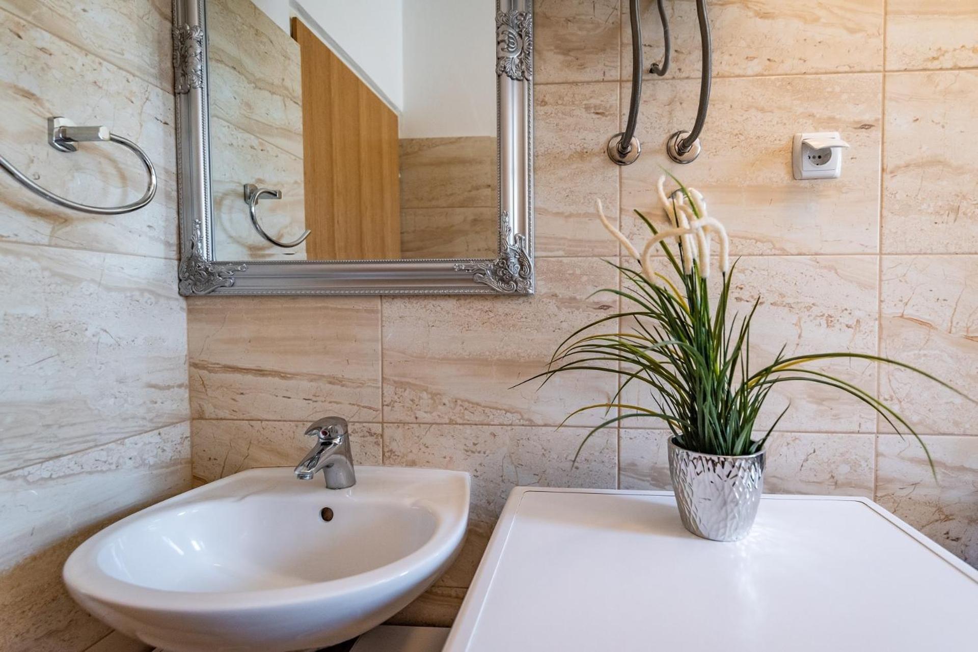 Apartments With A Swimming Pool Pula - 7356 Phòng bức ảnh